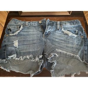 KanCan Jean shorts